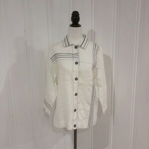 Beautiful thick white linen shirt with black topstitching